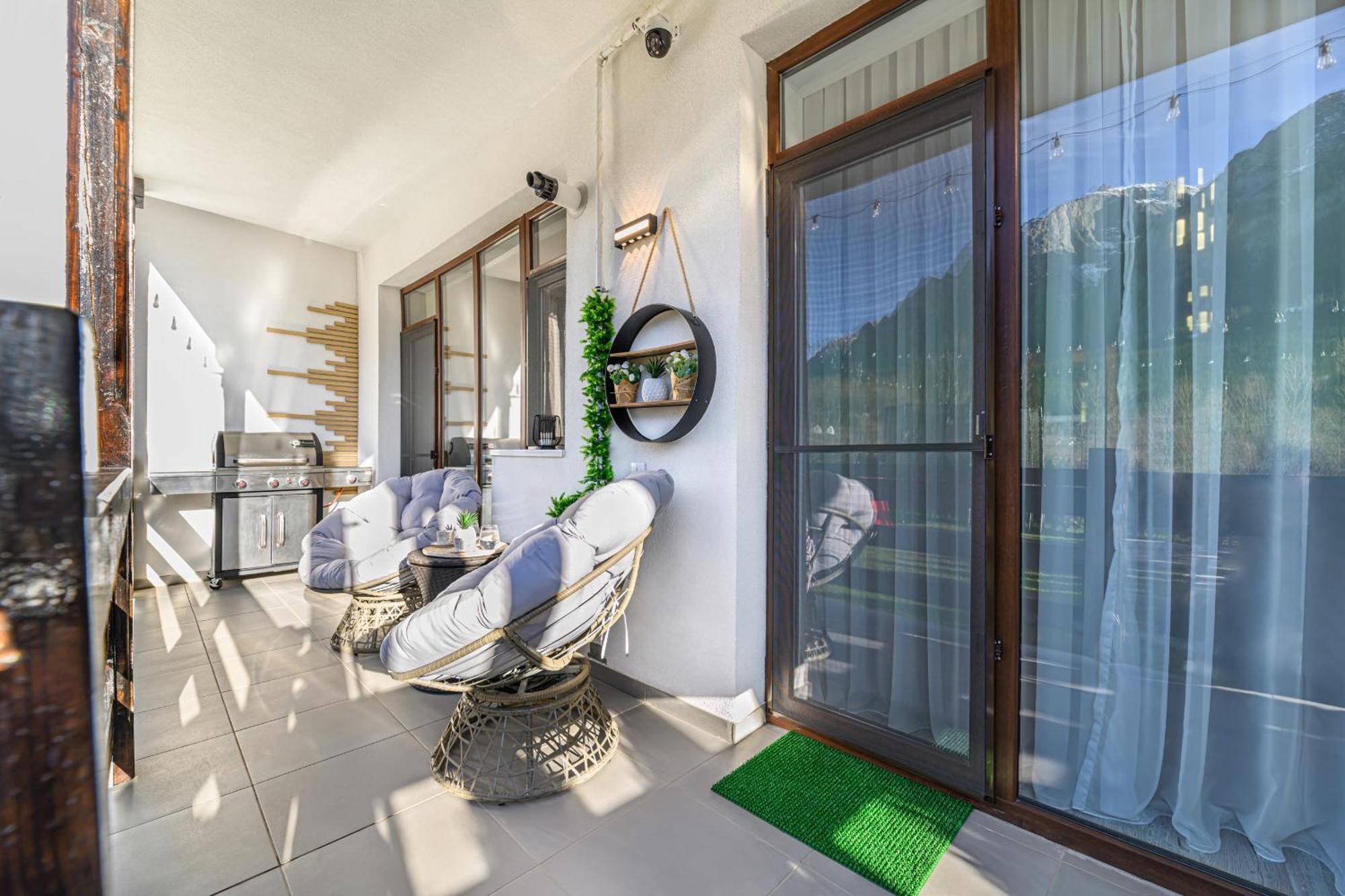 Ama Garden Apartment Buşteni エクステリア 写真