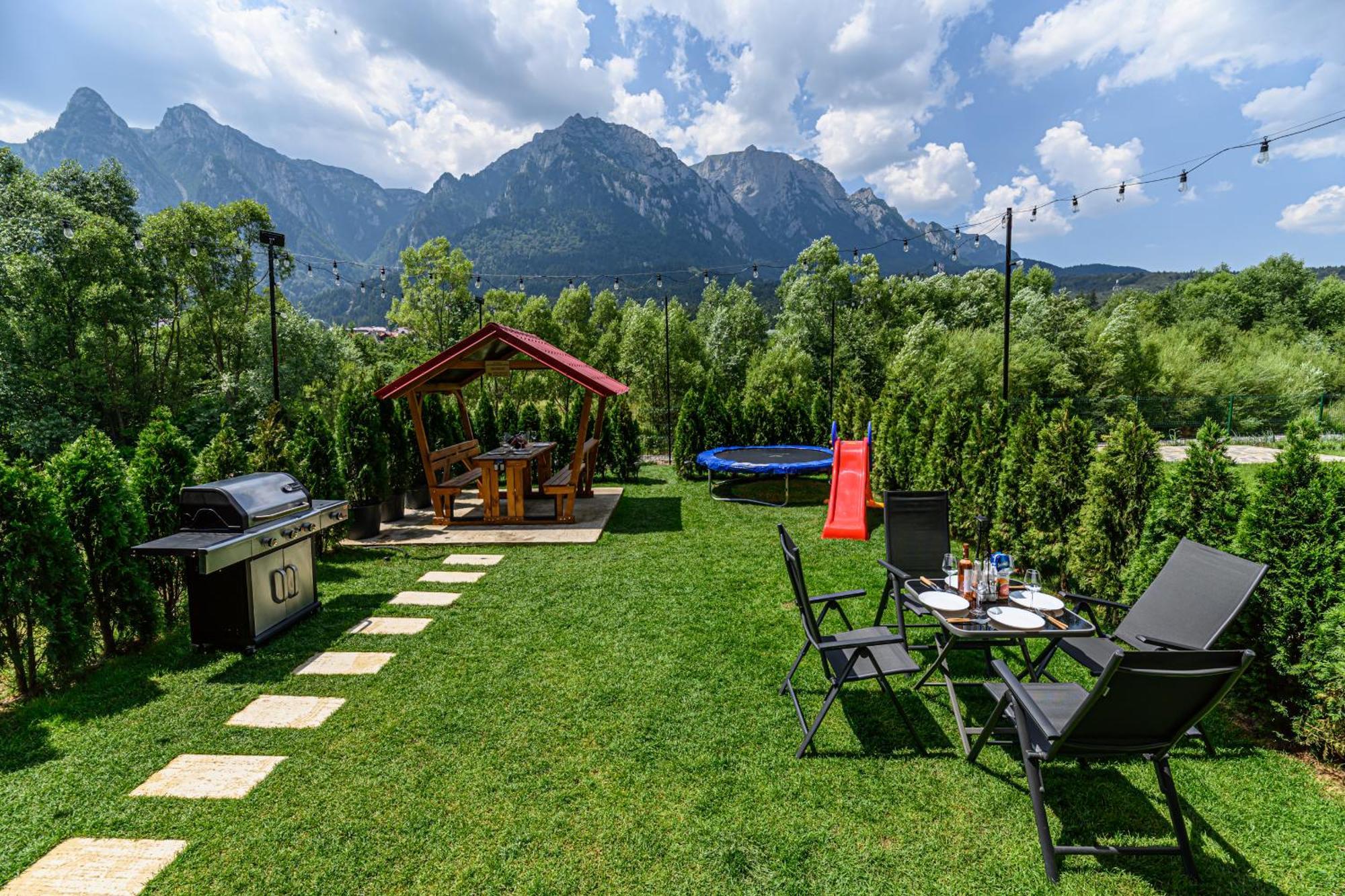 Ama Garden Apartment Buşteni エクステリア 写真
